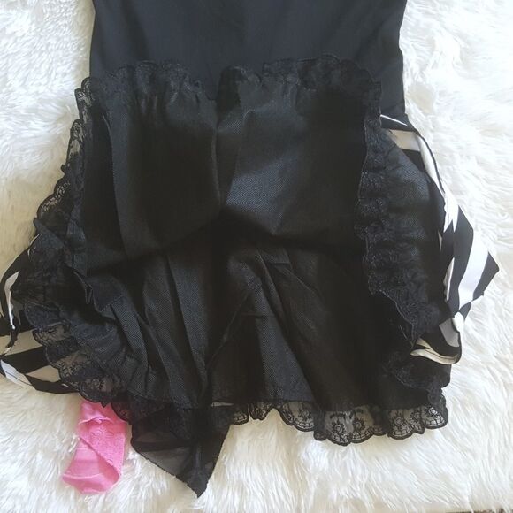 Pirate Halloween Costume Size Medium - Picture 5 of 8